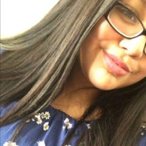 Meet your Posher, Dulce